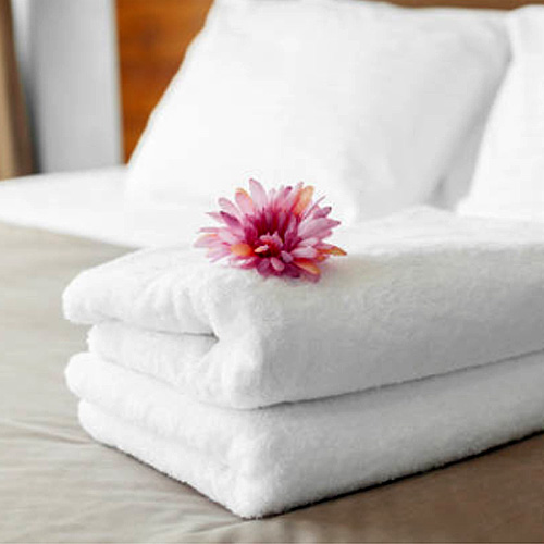 Where to Buy the Best Hotel Towel Supplies in the USA?